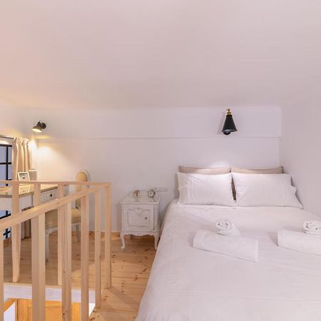 Apartamento Stoa Kairi Loft A Atenas Exterior foto