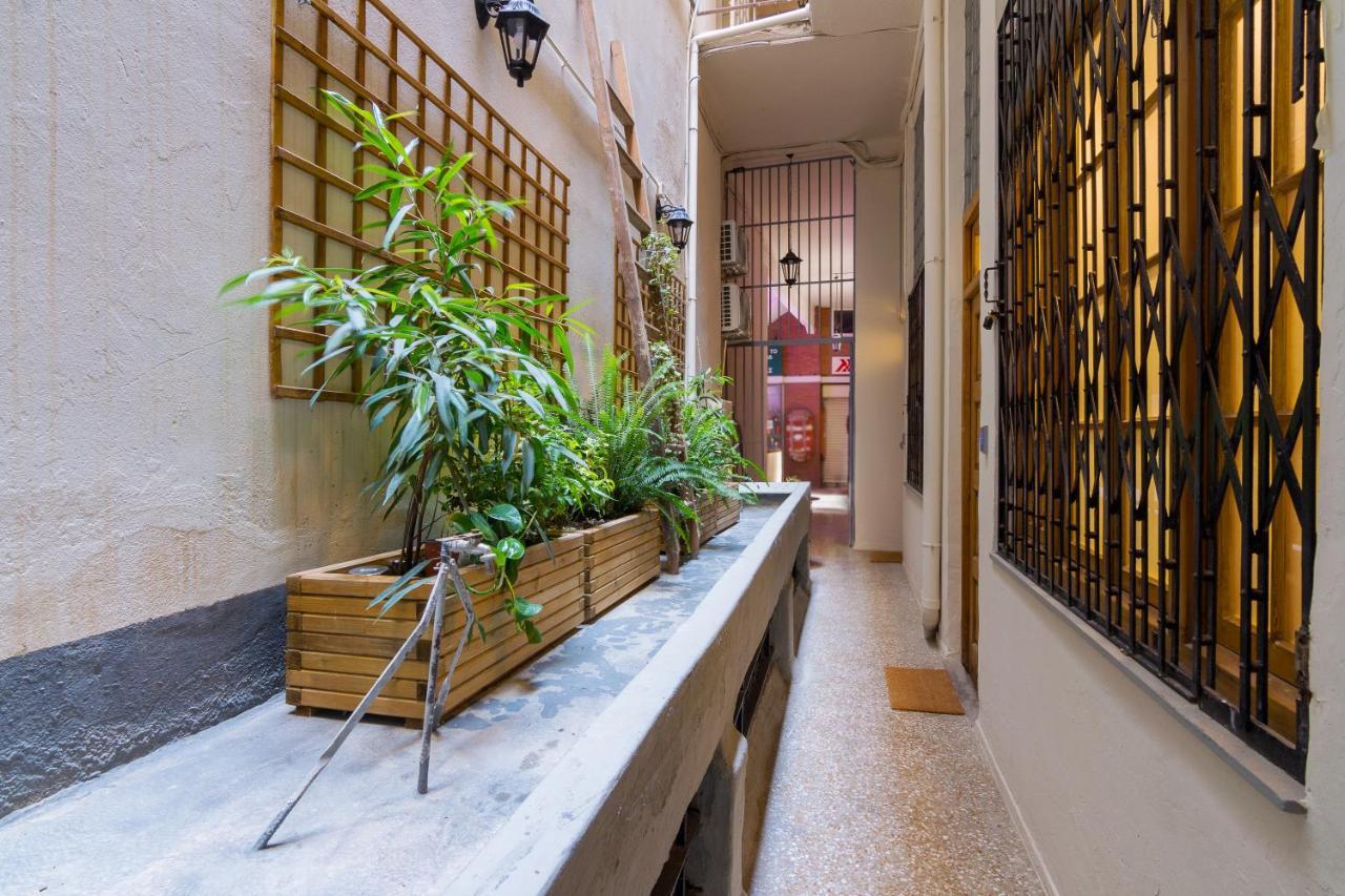 Apartamento Stoa Kairi Loft A Atenas Exterior foto